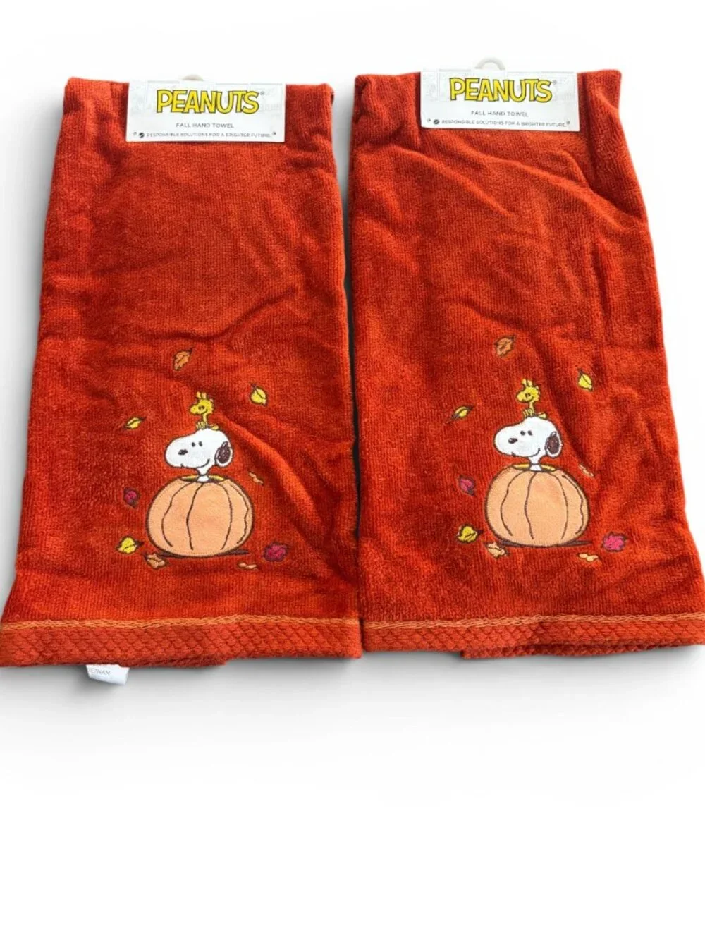 Set of 2 100% Cotton Peanuts Snoopy & Woodstock With Pumpkin Fall Hand Towels